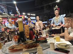 -刘姐啤酒鱼民族演艺餐厅(西街总店)