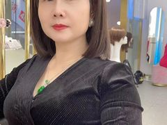 -LAQUEEN 时尚健康假发(万象城总店)