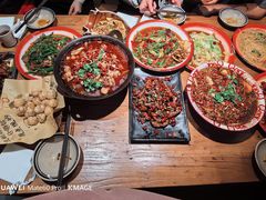 -泥糊破店小酒馆·团建聚餐(南京西路店)