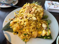 原只菠萝炒饭-大头虾越式风味餐厅(光明广场店)