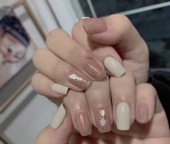 -EAST日式美甲美睫沙龙
