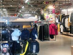 -adidas(正佳广场店)