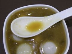 绿豆沙汤圆-圆碌碌甜品屋(丹灶店)