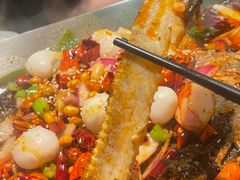 -鸣记脆皮烤鱼·海鲜烤鱼(马栏店)