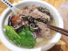 -狮头牌卤味研究所·卤味饭(花城汇南区店)