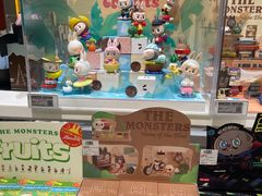-泡泡玛特POPMART(凯德大峡谷店)