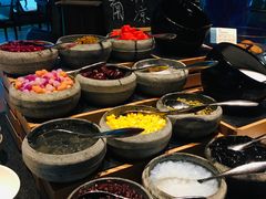 自助调料区-海棠湾洲际-涛·海底餐厅·美人鱼·自助餐·海底隧道