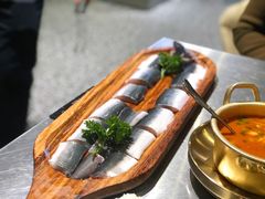 滋补炭烤鳗鱼-本炙炭烤·蒲烧活鳗料理店(金沙洲店)