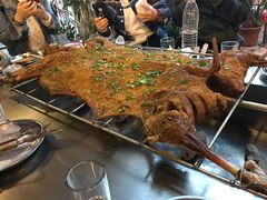 -去吃小龙虾·江湖菜·烧烤(南滨路店)