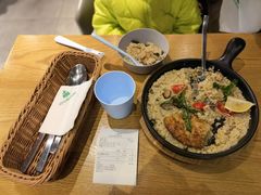 -LO CALCOW卡路力轻食主义餐厅(陆家嘴店)