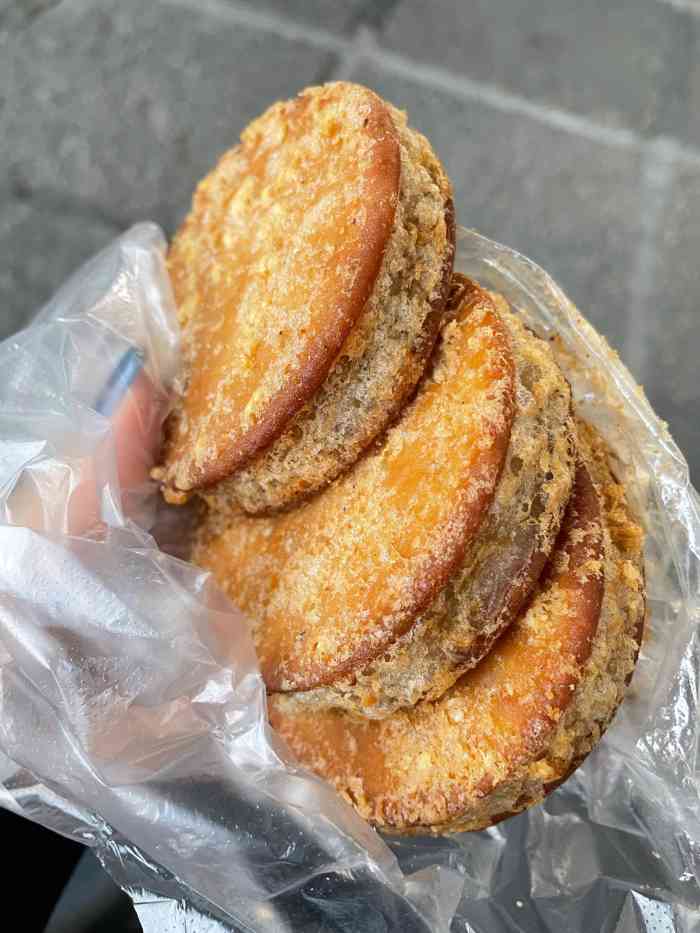 庄阿姨芋头饼-"庄阿姨的芋头饼在泉州真的很出名,以前阿姨.