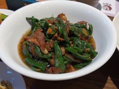 -黄泥岗·地道湖北菜(奥特莱斯店)