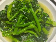 -月枫江南小馆(绿地缤纷广场店)