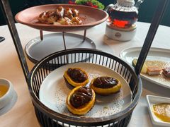 一口鲍鱼酥-三号黄浦会Canton Table