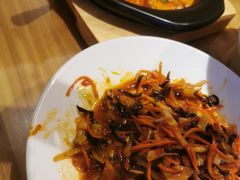 -严记小天府酸菜鱼(西四路店)