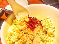 香葱拌石磨手工豆腐-Local泰莲庭(虹鳟鱼店)