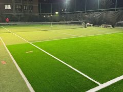 -快网网球俱乐部(长宁区金桥花园球场)