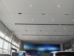 -比亚迪上海弘仁4S(杨浦店)