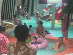 -涨巢·潮玩水疗局