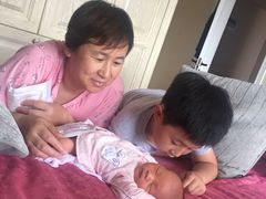 -爱贝佳母婴护理服务中心·月嫂育儿嫂(鲁迅路店)