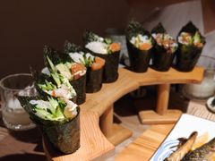 牛油果三文鱼手卷-酒井酱子·深夜食堂(东城汇店)