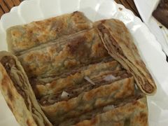 -溢心园香河肉饼总店