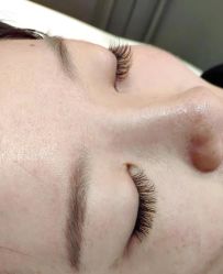 -蜜丝卡伦美甲美睫连锁