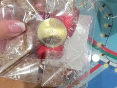 -VENCHI 闻绮(上海佛罗伦萨小镇店)