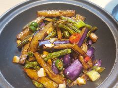 -小六汤包·老字号·中华名小吃(兴庆路店)