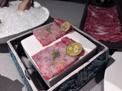 -左庭右院鲜牛肉火锅黑金店(陆家嘴中心店)