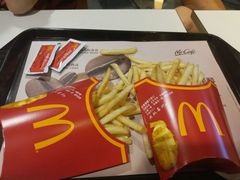 -麦当劳(世界城广场店)