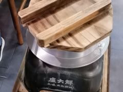 -卢大鲜鱼头捞饭(美利广场店)