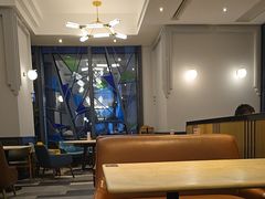 -港丽餐厅(高德置地店)