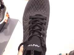 -安踏体育(茂业奥特莱斯店)