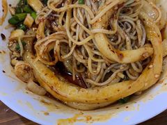 -中和裴氏蹄花(府河路店)