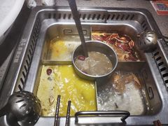 -渝夫虾滑火锅(解放路旗舰店)