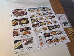 -荷塘秋月·本帮江浙菜(国权路店)