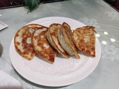 韭菜盒子-东四民芳餐厅(世茂工三店)