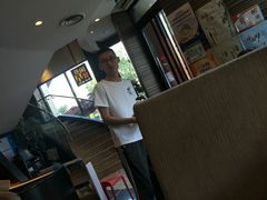 -必胜客(上海新南方商城PH店)