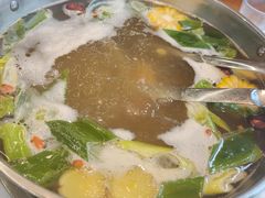 -乡土黄·鲜牛肉火锅·小龙虾(兴业街店)