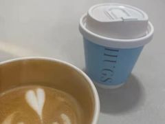 -HUGS coffee(东区店)
