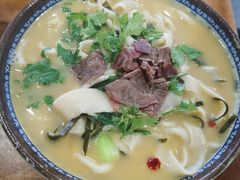 -西工饭庄快餐厅(西工小街店)