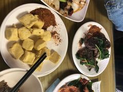 -88号小吃店·经典云南菜·地道纳西美食
