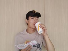 -麦当劳(中骏世界城店)