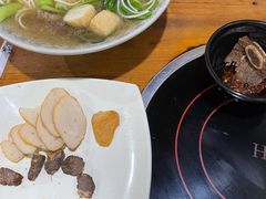 -牛小隆牛肉面馆(四牌楼店)