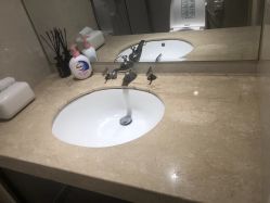 -JNK皮肤管理中心