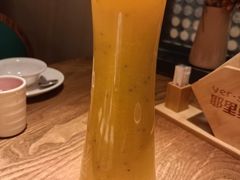 耶里诱惑-耶里夏丽·新疆菜·家庭聚场(百联中环购物广场店)