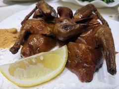 脆皮乳鸽-凤城礼记鱼翅海鲜酒家(新马路总店)