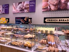 面包甜点陈列柜-巴黎贝甜(华堂新辰汇店)