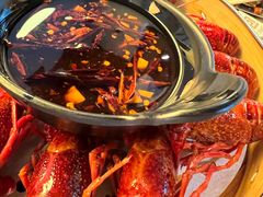 -巴厘龙虾·榜首油焖大虾(音乐学院·沿江酒馆店)